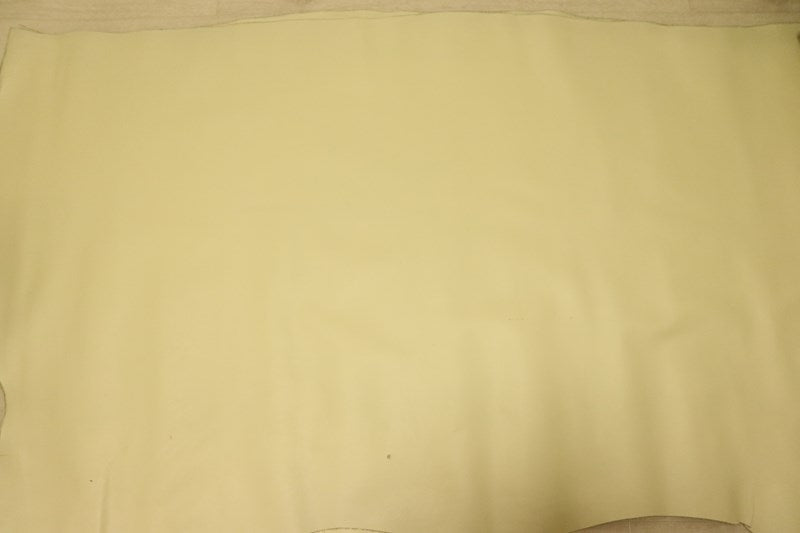 ds25円！[クリーム]新入荷 国産 牛革 姫路レザー クロム革 スムース加工 顔料仕上げ 222ds
