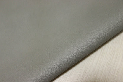 ds25円！[ライトグレー]新入荷 イタリアンレザー 牛革 クロム革 弱シュリンク加工 264ds