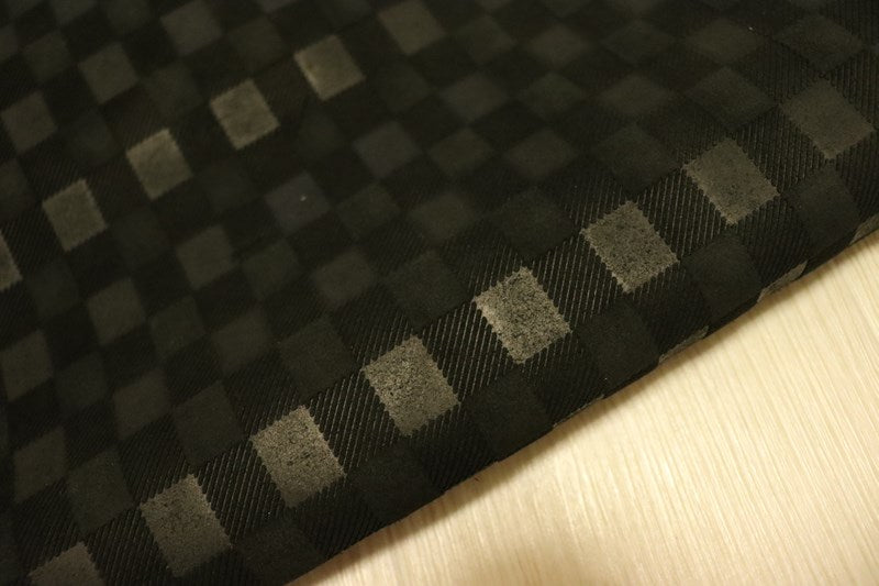 ds25円！[ブラック]新入荷 イタリアンレザー 牛革 クロム革 ブロック型押し ベロア 70ds