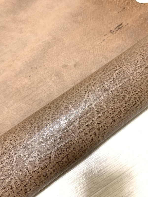 ds25円！[モカブラウン]新入荷 国産 豚革 クロム革 エレファント型押し 80ds