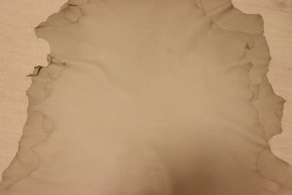 ds25円！[サンドベージュ]新入荷 インポートレザー 牛革 姫路レザー クロム革 スムース加工 やや訳あり 85ds