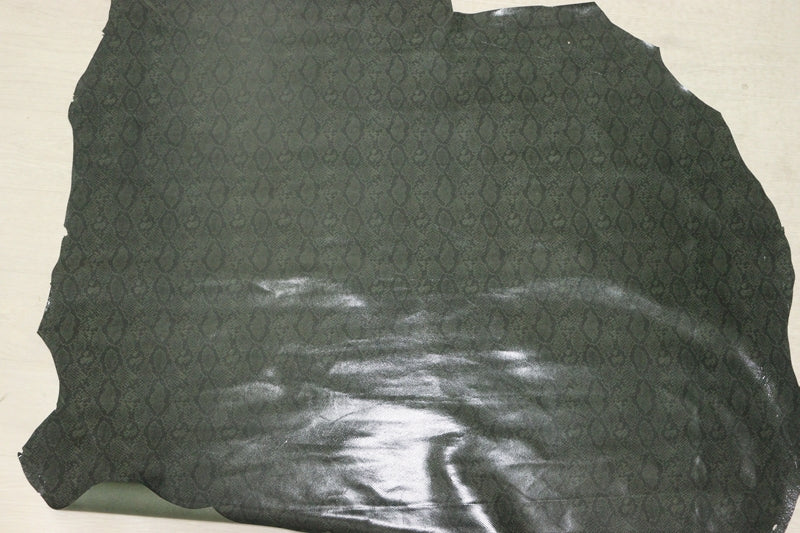 ds28円！[ダークグリーン]新入荷 国産 牛革 クロム革 フィルム貼り 100ds