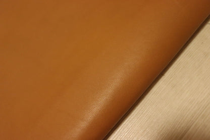 ds28円！[キャメル]新入荷 イタリアンレザー 豚革 クロム革 裏地貼り 101ds