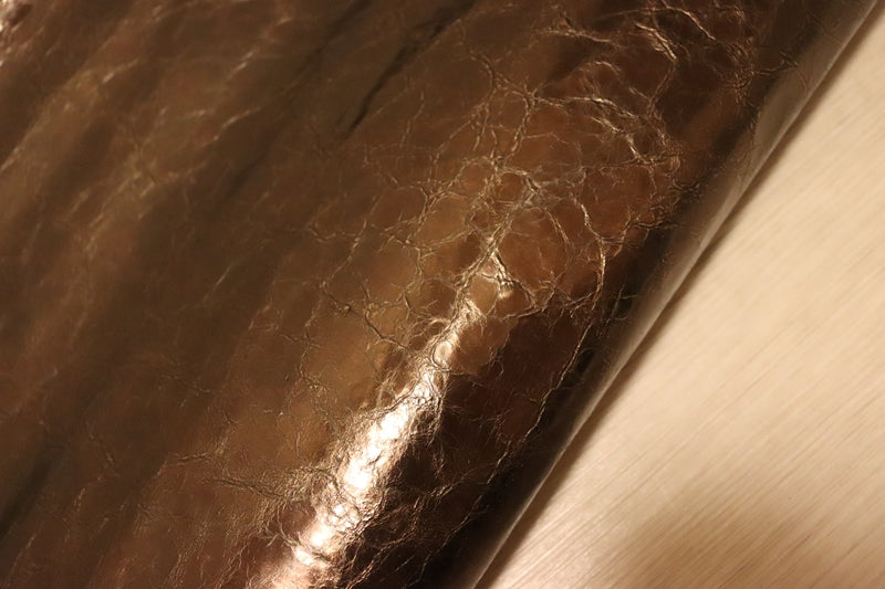 ds28円！[ブロンズ]新入荷 イタリアンレザー 牛革 クロム革 クラッキング加工 箔貼り加工 108ds