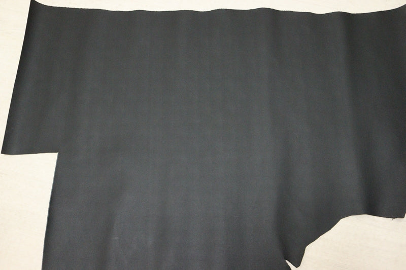 ds28円！[ブラック]新入荷 国産 牛革 クロム革 顔料仕上げ シボ型押し 120ds
