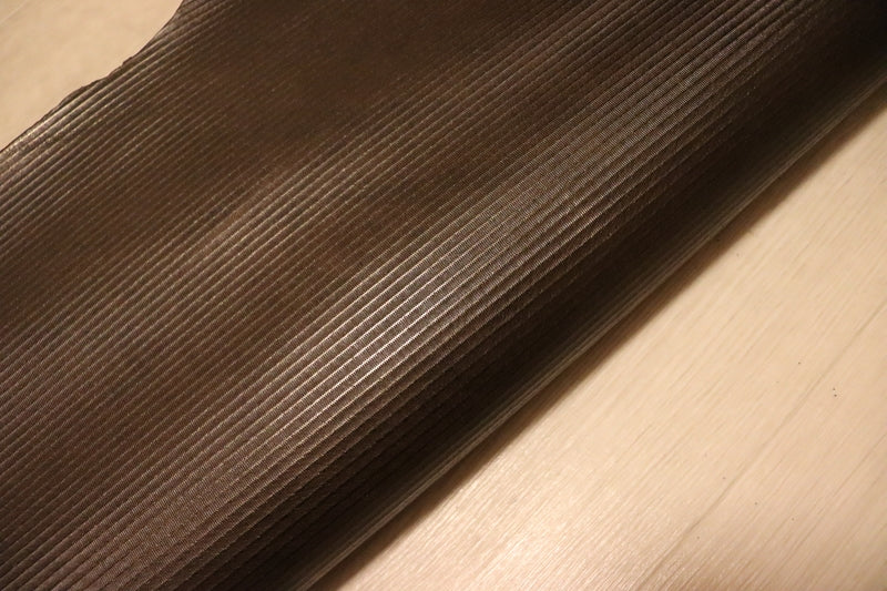ds28円！[ダークブラウン]新入荷 国産 鹿革 クロム革 ボーダー型押し 146ds