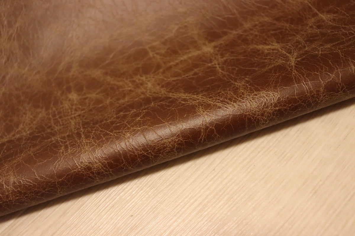 ds28円！[ブラウン]新入荷 イタリアンレザー 牛革 クロム革 プルアップ加工 150ds
