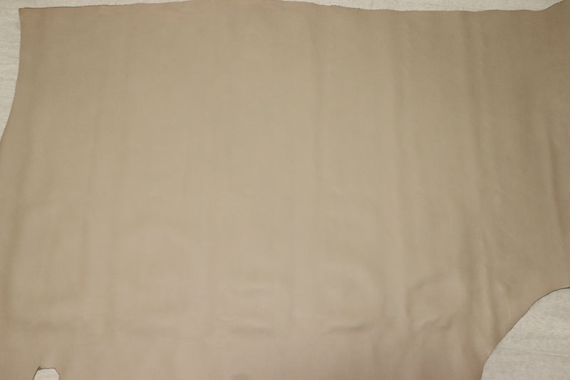 ds28円！[ベージュ]新入荷 国産 牛革 クロム革 スムース加工 150ds