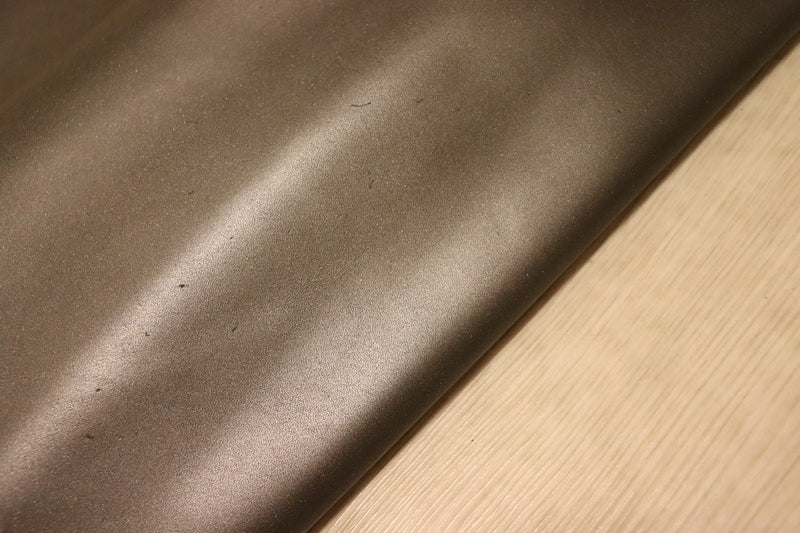 ds28円！[ダークシルバー]新入荷 イタリアンレザー 牛革 クロム革 顔料仕上げ 160ds