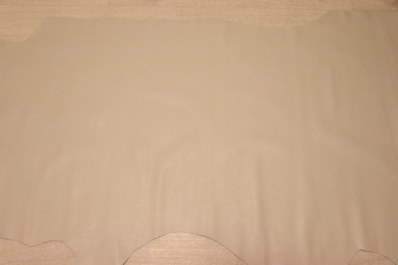 ds28円！[アイボリー]新入荷 国産 牛革 クロム革 スムース加工 170ds