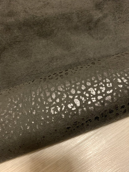 ds28円！[グレー]新入荷 イタリアンレザー 牛革 クロム革 エンボス加工 172ds