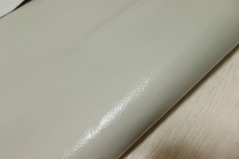 ds28円！[アイスグレー]新入荷 インポートレザー 牛革 クロム革 顔料仕上げ 177ds