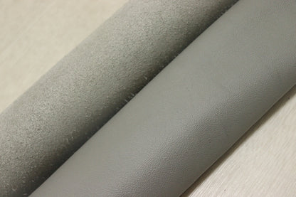 ds28円！[ライトグレー]新入荷 イタリアンレザー 牛革 クロム革 弱シュリンク加工 185ds