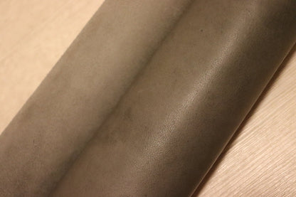 ds28円！[アッシュグレー]新入荷 イタリアンレザー 牛革 クロム革 スムース加工 203ds