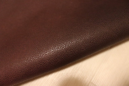 ds28円！[ワインレッド]新入荷 イタリアンレザー 牛革 クロム革 シボ型押し 210ds