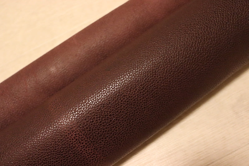 ds28円！[ワインレッド]新入荷 イタリアンレザー 牛革 クロム革 シボ型押し 210ds
