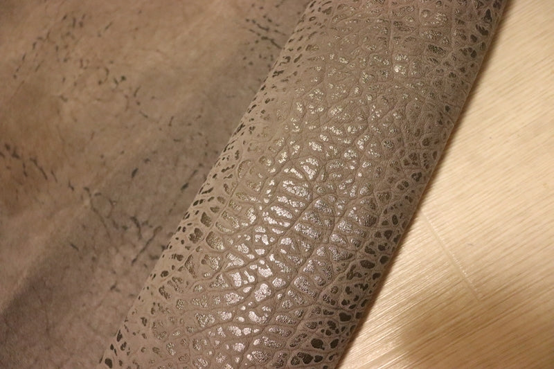 ds28円！[アッシュグレー]新入荷 イタリアンレザー 牛革 クロム革 エンボス加工 210ds