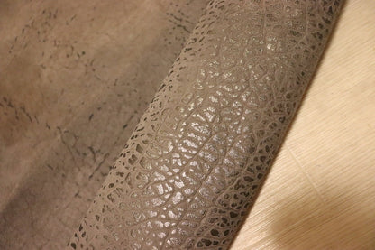 ds28円！[アッシュグレー]新入荷 イタリアンレザー 牛革 クロム革 エンボス加工 210ds