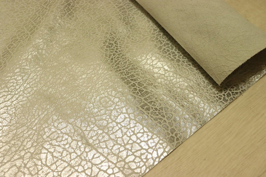 ds28円！[シルバー]新入荷 イタリアンレザー 牛革 クロム革 エンボス加工 215ds