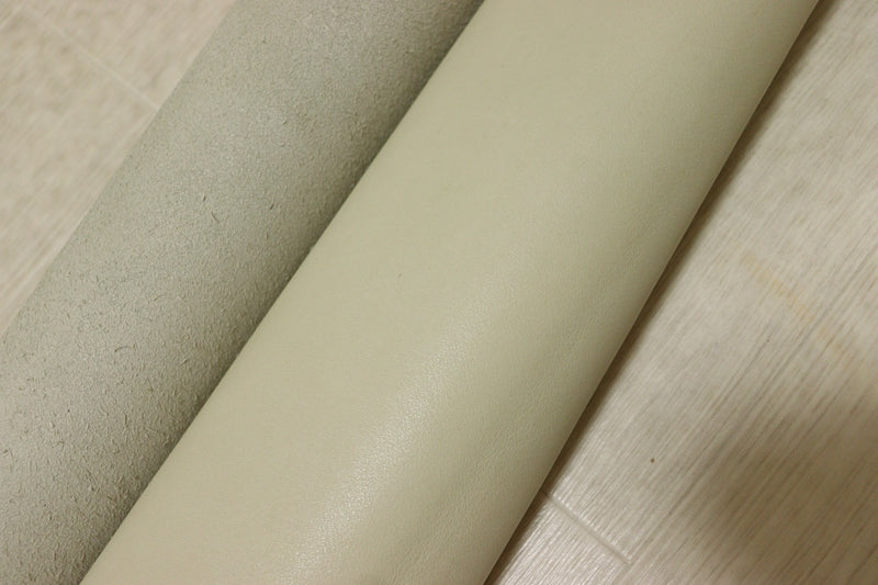 ds28円！[アイボリーベージュ]新入荷 イタリアンレザー 牛革 クロム革 スムース加工 216ds