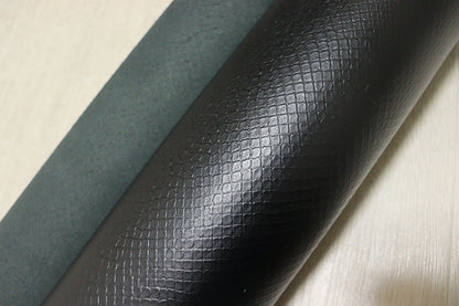 ds28円！[ブラック]新入荷 国産 牛革 姫路レザー クロム革 スネーク型押し 220ds
