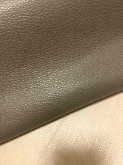 ds28円！[グレー系]新入荷 イタリアンレザー 牛革 クロム革 シュリンク加工 ディア調 230ds