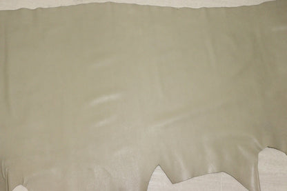 ds28円！[ベージュ]新入荷 国産 牛革 姫路レザー クロム革 スムース加工 240ds