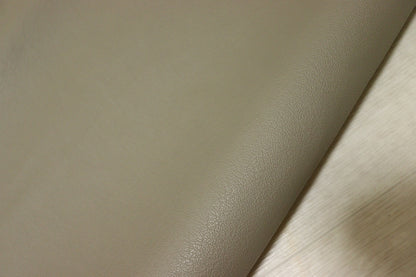 ds28円！[弱シュリンク加工]新入荷 イタリアンレザー 牛革 クロム革 ライトグレー系 243ds