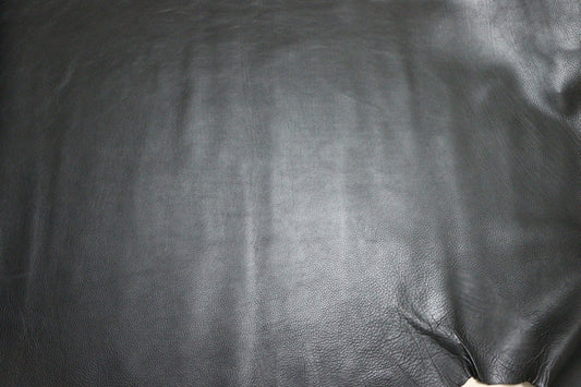 ds28円！[ブラック]クラフトの定番 国産 牛革 クロム革 シュリンク加工 もちもち 252ds
