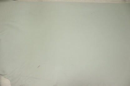 ds28円！[アイボリー]新入荷 イタリアンレザー 牛革 クロム革 シュリンク加工 ディア調 255ds