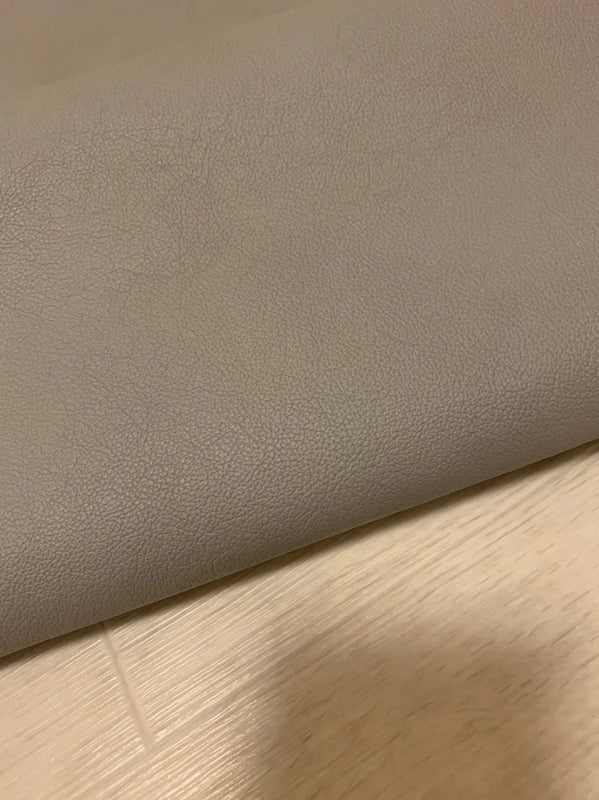 ds28円！[ライトグレー]新入荷 イタリアンレザー 牛革 クロム革 弱シュリンク加工 259ds