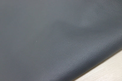 ds28円！[ネイビー]新入荷 イタリアンレザー 牛革 クロム革 シボ型押し 顔料仕上げ 266ds