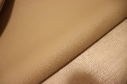 ds28円！[ベージュ]新入荷 イタリアンレザー 牛革 クロム革 弱シュリンク加工 267ds