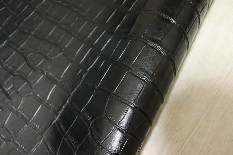 ds28円！[ブラック]新入荷 国産 牛革 姫路レザー クロム革 クロコ型押し 顔料仕上げ 270ds
