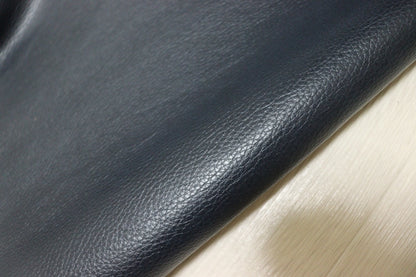 ds28円！[ネイビー]新入荷 イタリアンレザー 牛革 クロム革 シュリンク加工 270ds