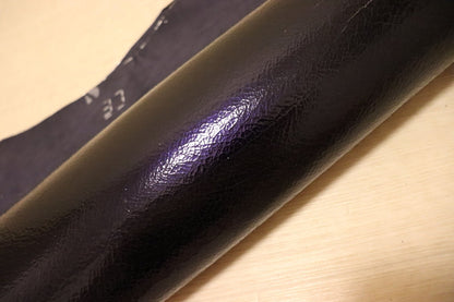 ds28円！[パープル]新入荷 イタリアンレザー ヤギ革 クロム革 クラッキング加工 フィルム貼り 63ds