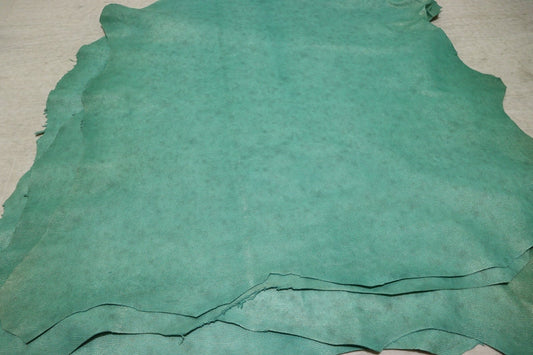 ds28円！[エメラルドグリーン]新入荷 イタリアンレザー ヤギ革 クロム革 ムラ染加工 リザード調エンボス 64ds