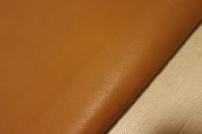ds28円！[キャメル]新入荷 イタリアンレザー 豚革 クロム革 裏地貼り 76ds