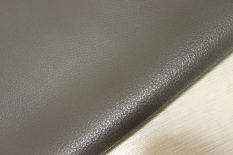 ds28円！[ダークオリーブ]新入荷 イタリアンレザー 牛革 クロム革 シュリンク加工 80ds