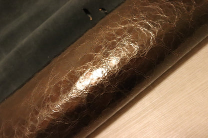 ds28円！[ブロンズ]新入荷 イタリアンレザー 牛革 クロム革 クラッキング加工 箔貼り加工 87ds