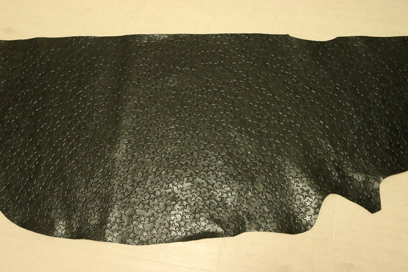 ds28円！[ダークグリーン]新入荷 国産 牛革 クロム革 スター型押し 90ds