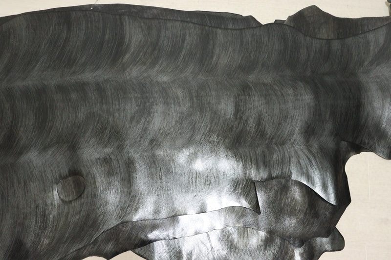 ds30円！[ブラック]新入荷 国産 牛革 クロム革 エナメル プリント 107ds