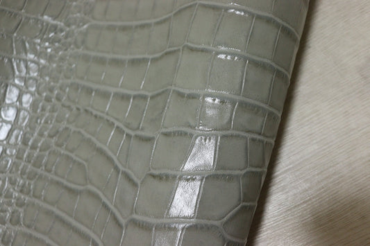 ds30円！[グレー系]新入荷 インポートレザー 牛革 クロム革 クロコ型押し 顔料仕上げ 130ds