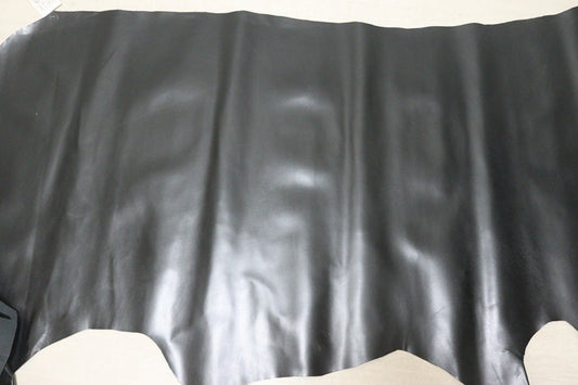 ds30円！[ブラック]新入荷 国産 牛革 クロム革 スムース加工 138ds