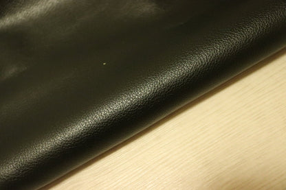 ds30円！[ブラック]新入荷 バングラディシュレザー 牛革 クロム革 弱シュリンク加工 185ds