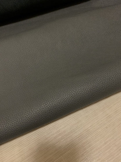 ds30円！[アッシュグレー]新入荷 イタリアンレザー 牛革 クロム革 シボ型押し もちもち 224ds