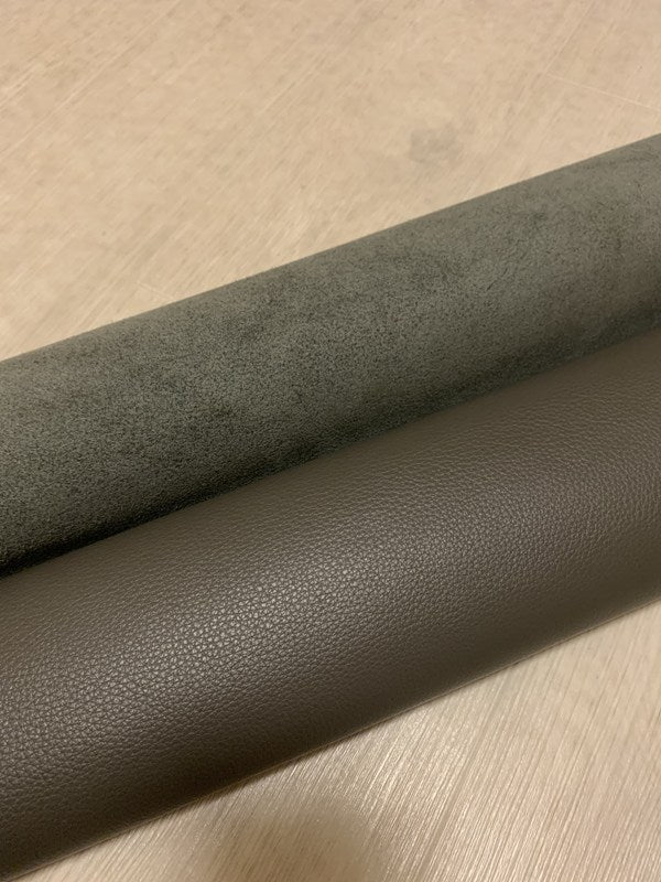 ds30円！[アッシュグレー]新入荷 イタリアンレザー 牛革 クロム革 シボ型押し 顔料仕上げ 250ds