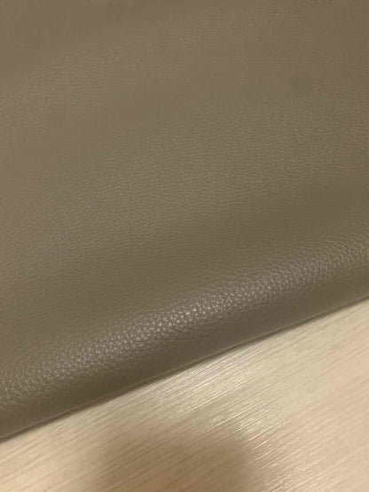 ds30円！[グレー]新入荷 イタリアンレザー 牛革 クロム革 シボ型押し もちもち 272ds