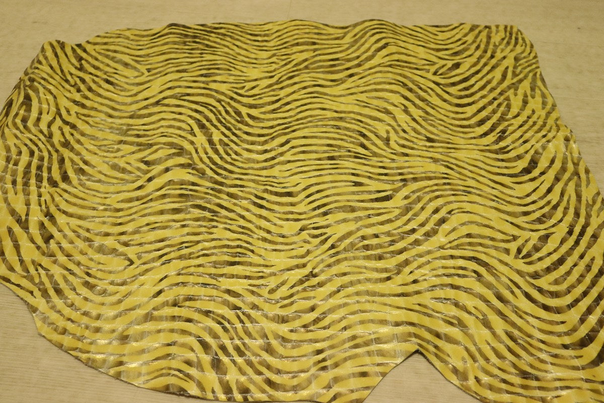 ds30円！[イエロー]新入荷 イタリアンレザー 牛革 クロム革 ゼブラプリント エナメル 48ds