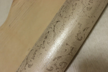 ds30円！[ゴールド]新入荷 国産 ヤギ革 クロム革 ペイズリープリント 48ds